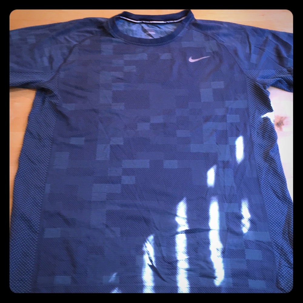 Nike dri-fit blue men’s running shirt